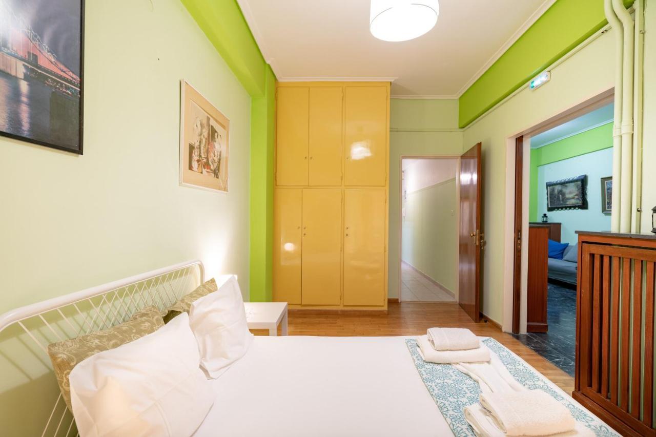 Ampelokipi Metro St. 2 Bedrooms 6 Pers. Apartment Aten Exteriör bild